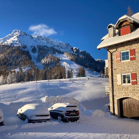 Renoviertes Apartment Mit Terrasse An Der Piste Mit Kostenlosen Wifi Carezza al Lago Bagian luar foto